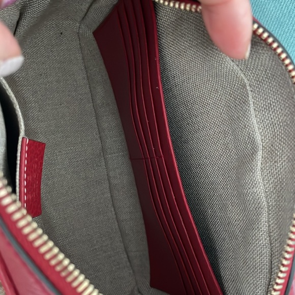 Authentic Gucci Guccissima Bree crossbody bag - Picture 6 of 9